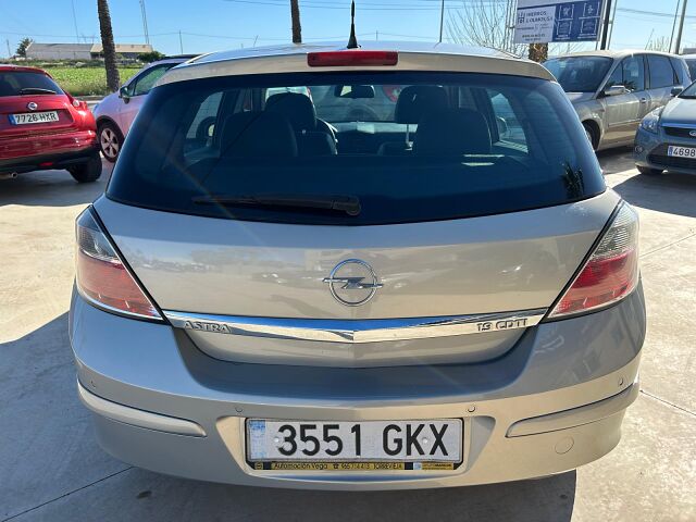 OPEL ASTRA ELITE 1.9 CDTI AUTO SPANISH LHD IN SPAIN ONLY 55000 MILES SUPERB 2009